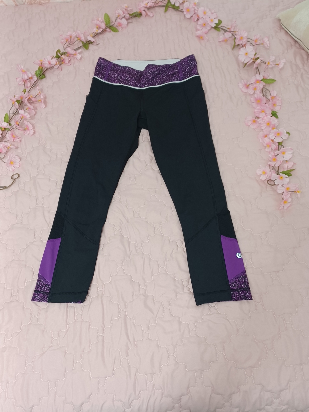 Y2k Style lululemon Black and Purple Athletic Capri Leggings